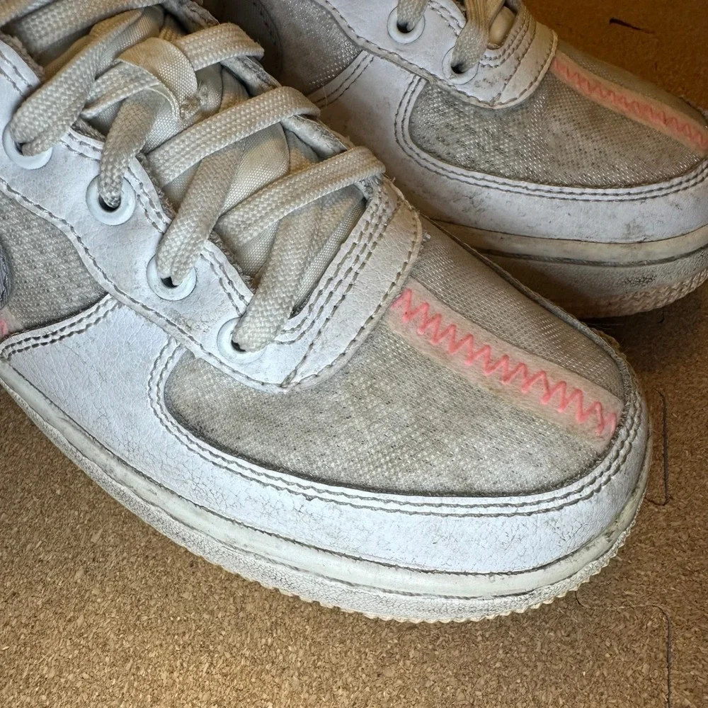 Nike Air Force 1 Low White Grey Pink Zig Zag AV0743-100 Kids 5.5Y Sneakers‎
